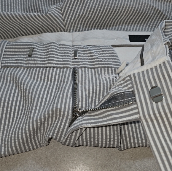 Ralph Lauren RLX, Men's Size 34 Seersucker Shorts - Picture 9 of 11